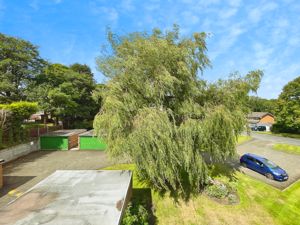 Communal Grounds- click for photo gallery